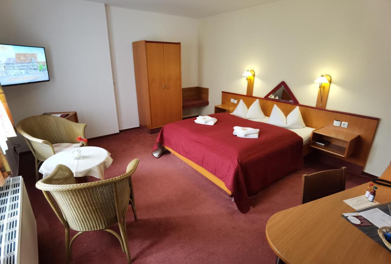 Hotel Zur Goldenen Sonne Quedlinburg Dış mekan fotoğraf
