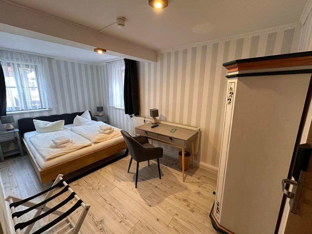 Hotel Zur Goldenen Sonne Quedlinburg Dış mekan fotoğraf