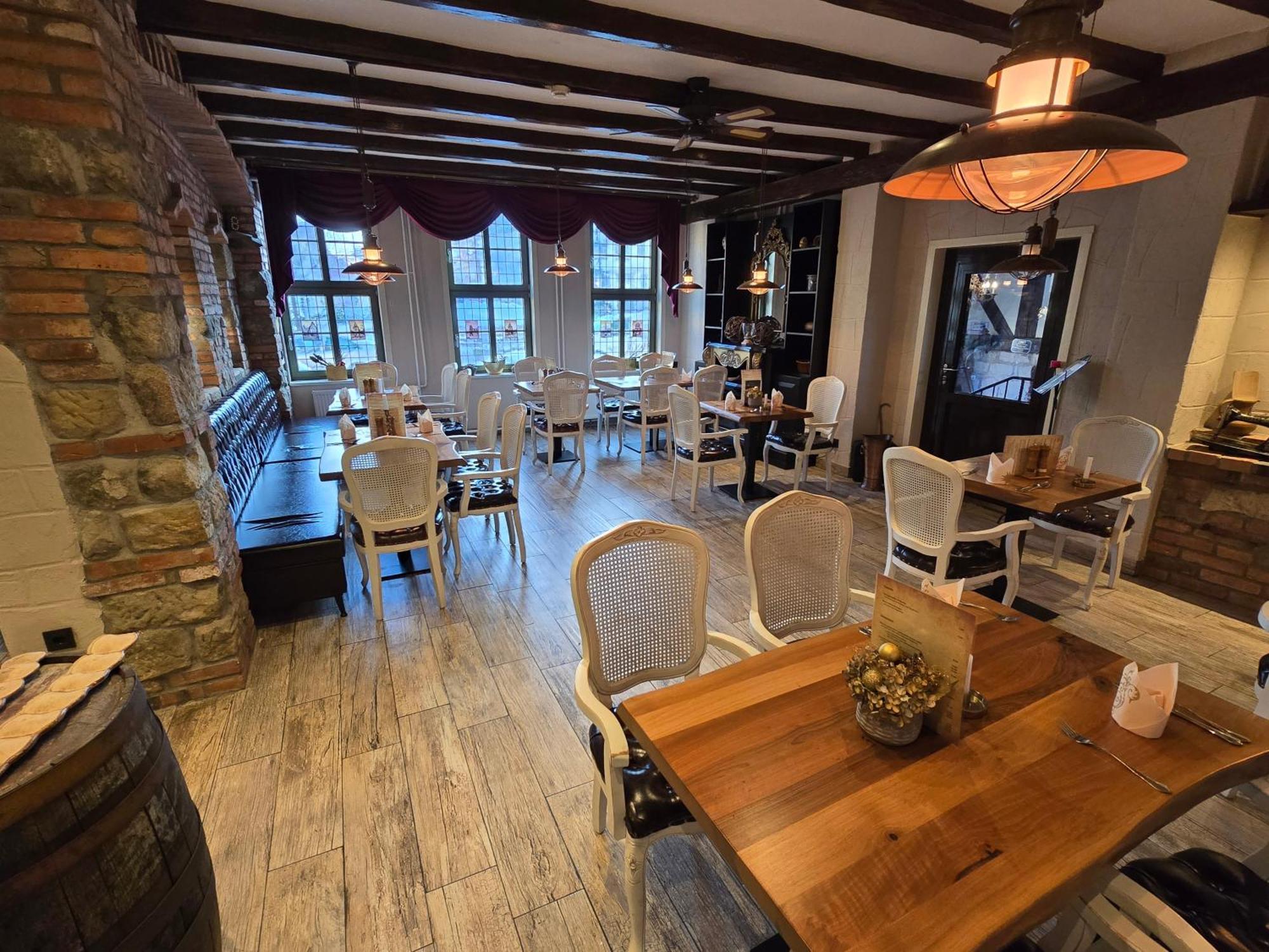 Hotel Zur Goldenen Sonne Quedlinburg Dış mekan fotoğraf