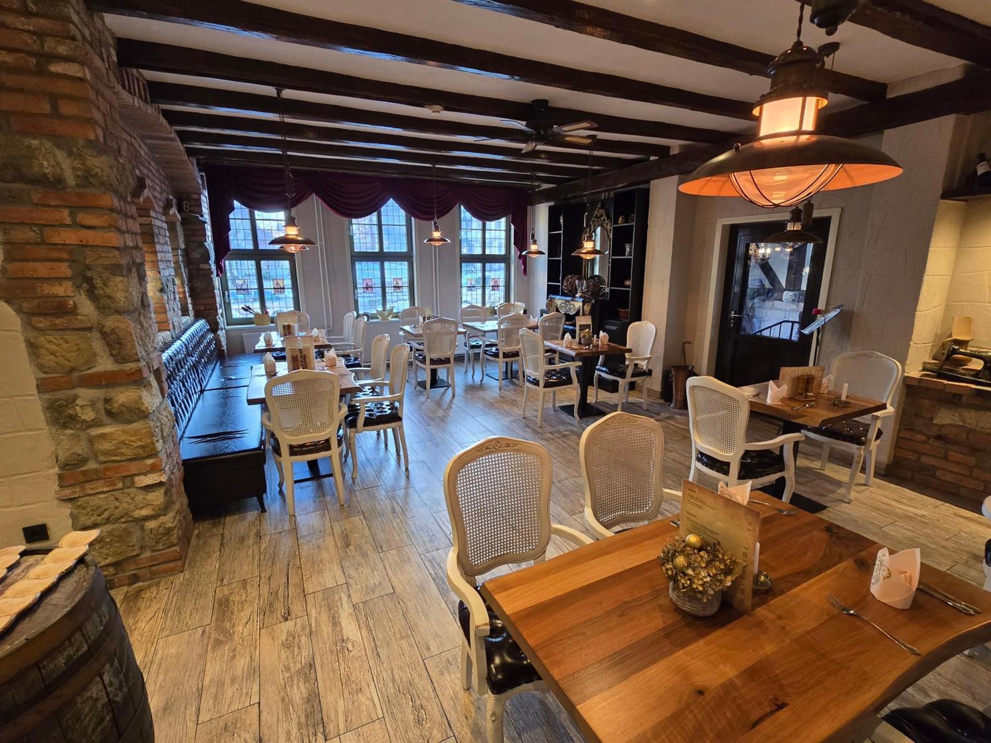 Hotel Zur Goldenen Sonne Quedlinburg Dış mekan fotoğraf