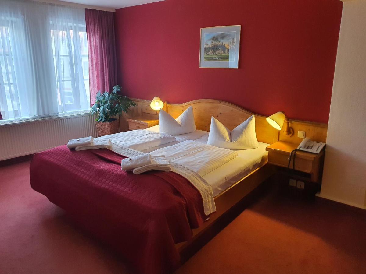 Hotel Zur Goldenen Sonne Quedlinburg Dış mekan fotoğraf