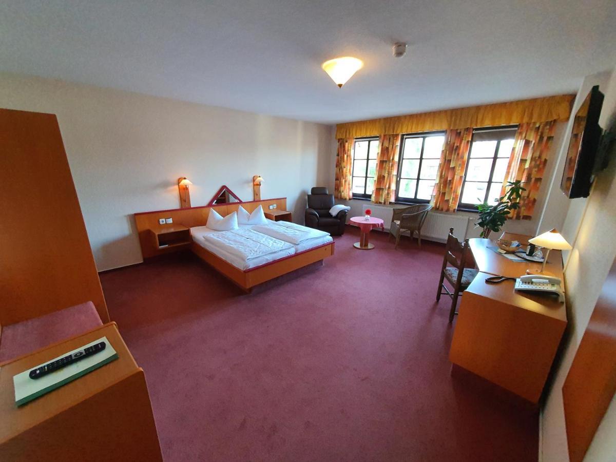 Hotel Zur Goldenen Sonne Quedlinburg Dış mekan fotoğraf